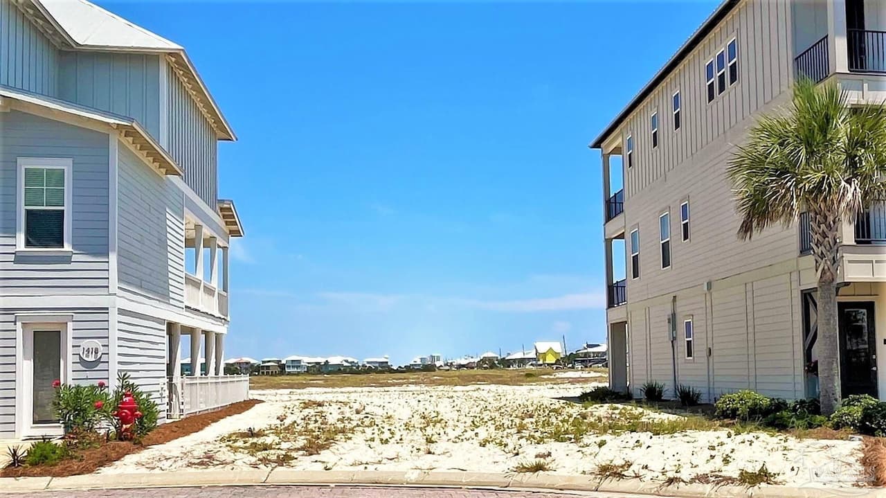 1416 Seaside Cir
