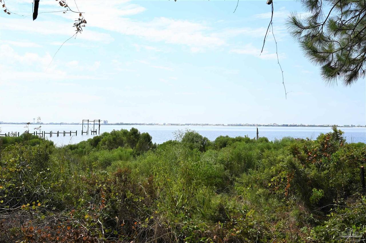 1726 Villa Vizcaya Dr