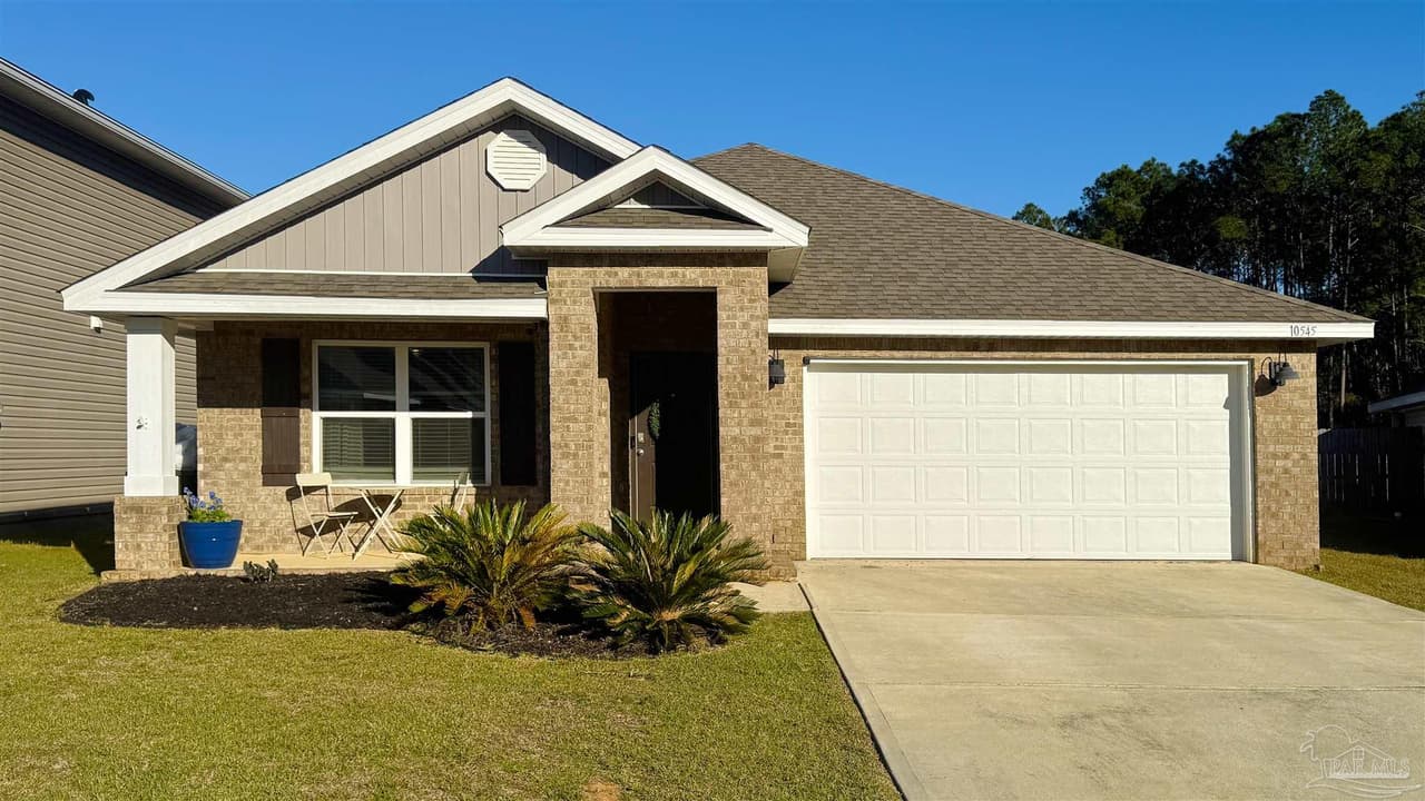 10545 Queens Gate Cir