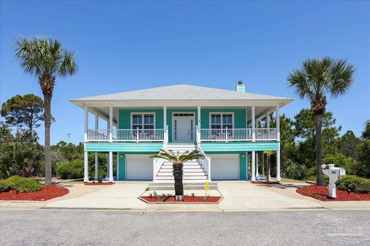 856 Sailfish Ct