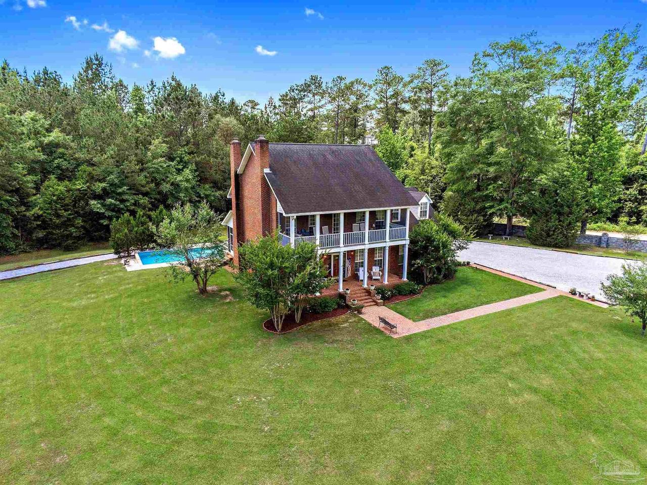 607 Goodwill Cir