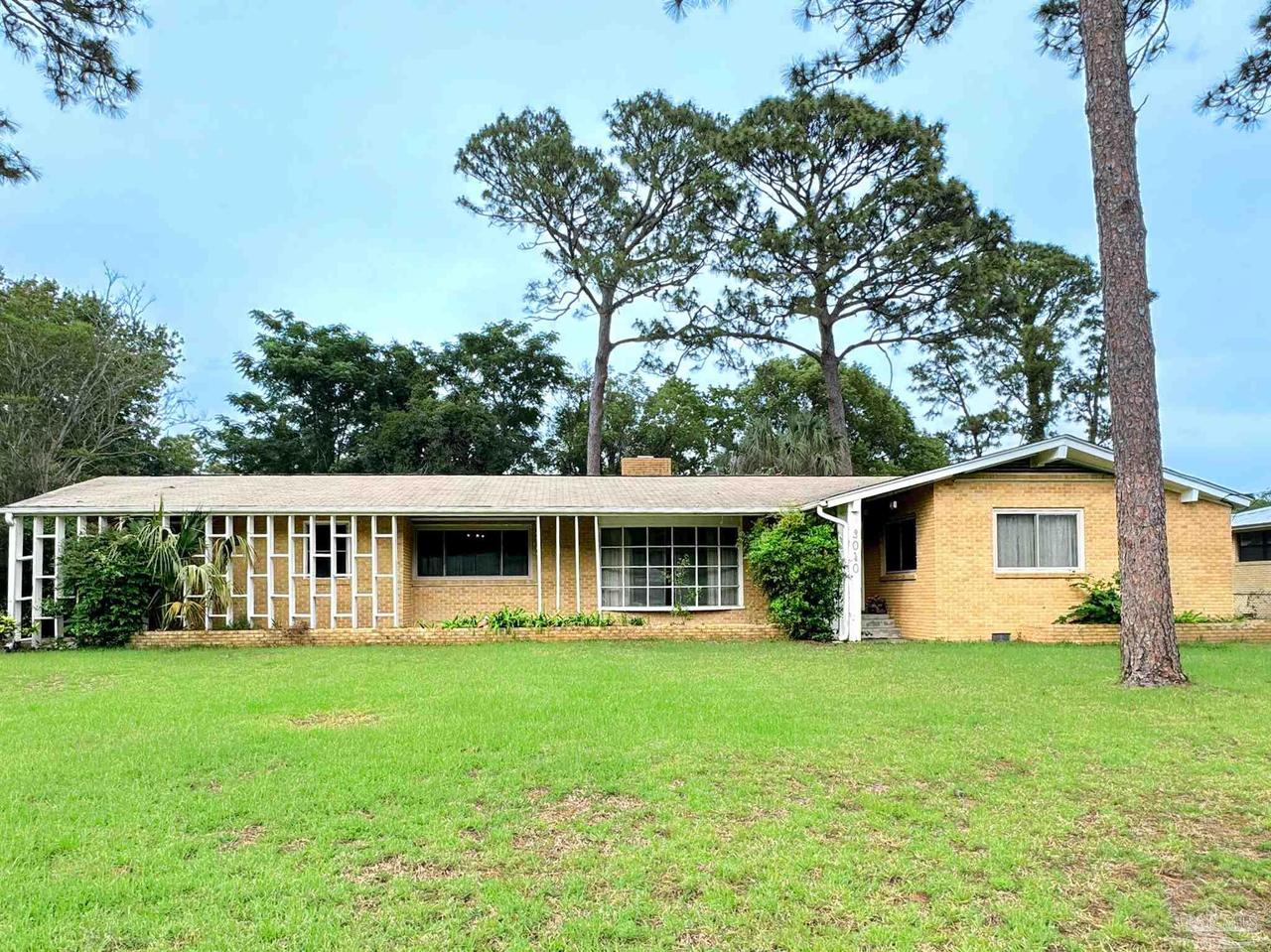 3040 Logan Dr
