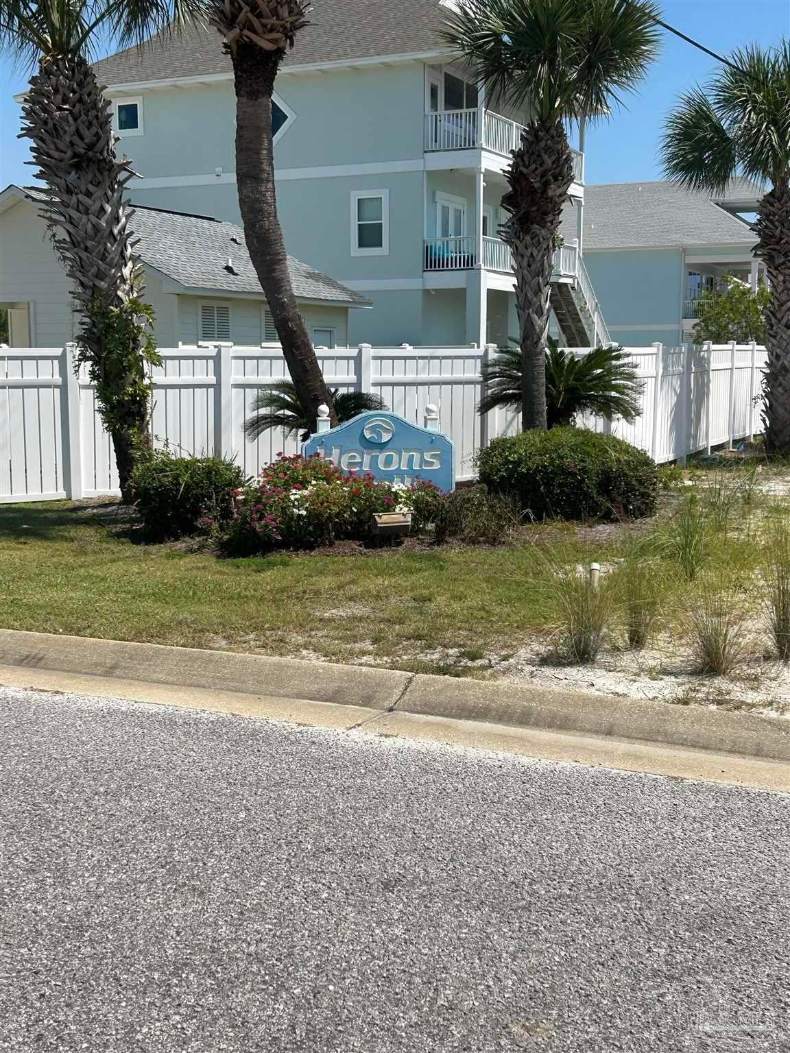 921 Nautilus Ct