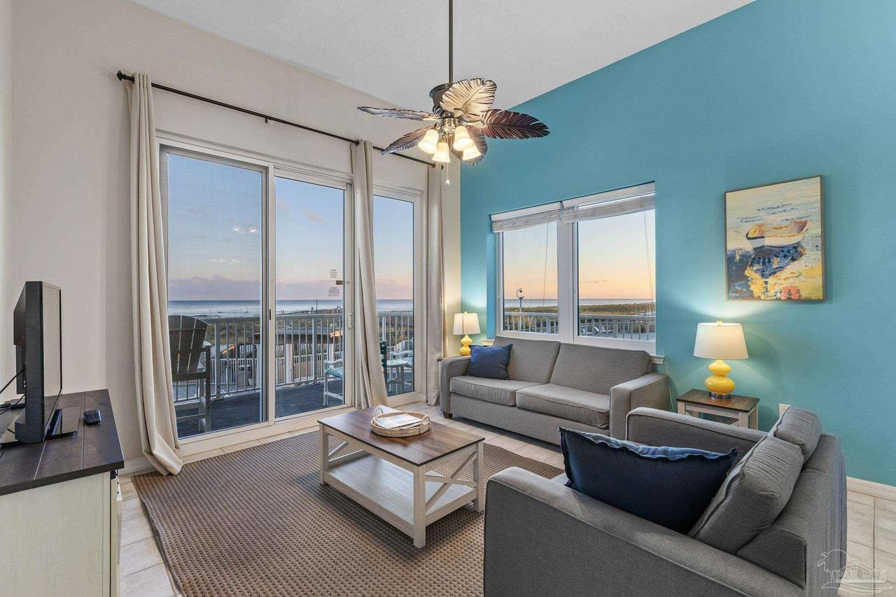 8577 Gulf Blvd # 105