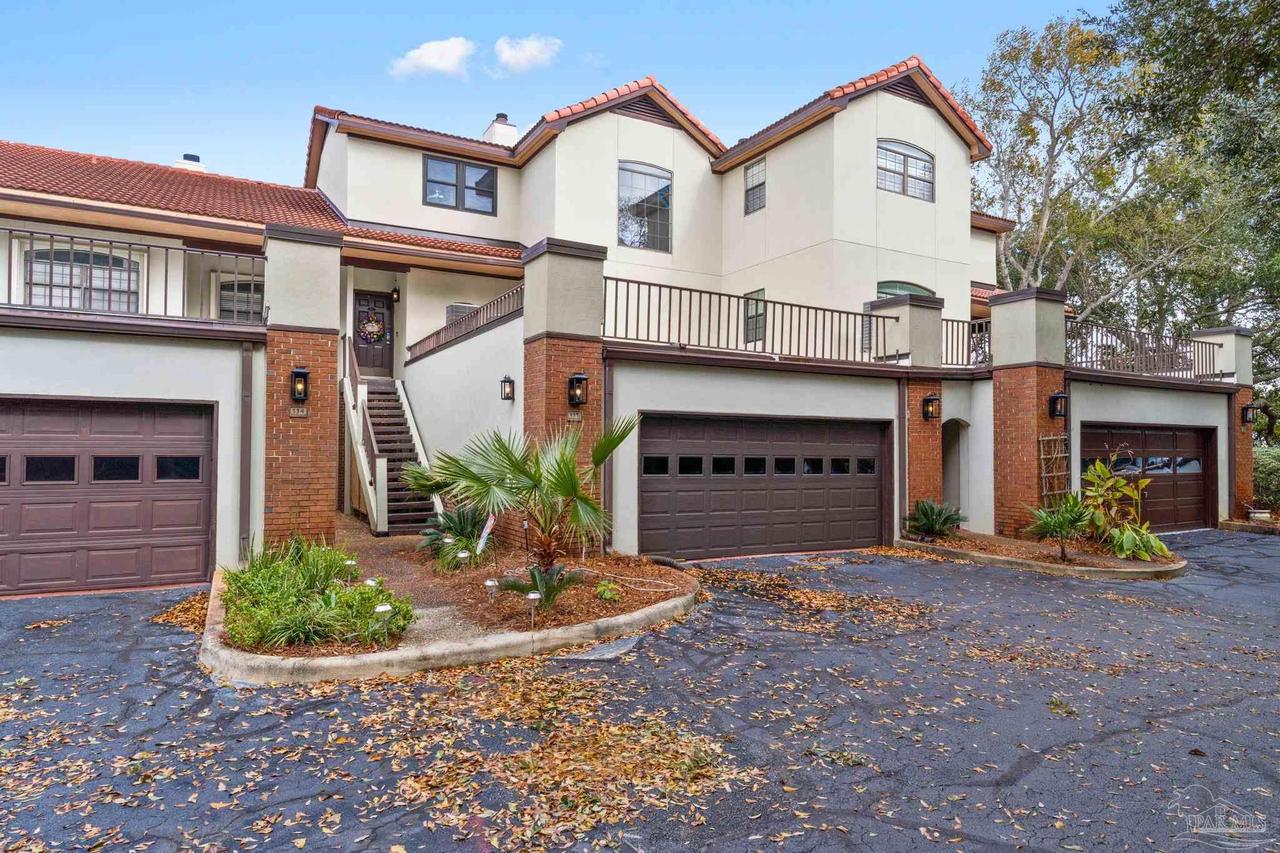 116 Baybridge Dr
