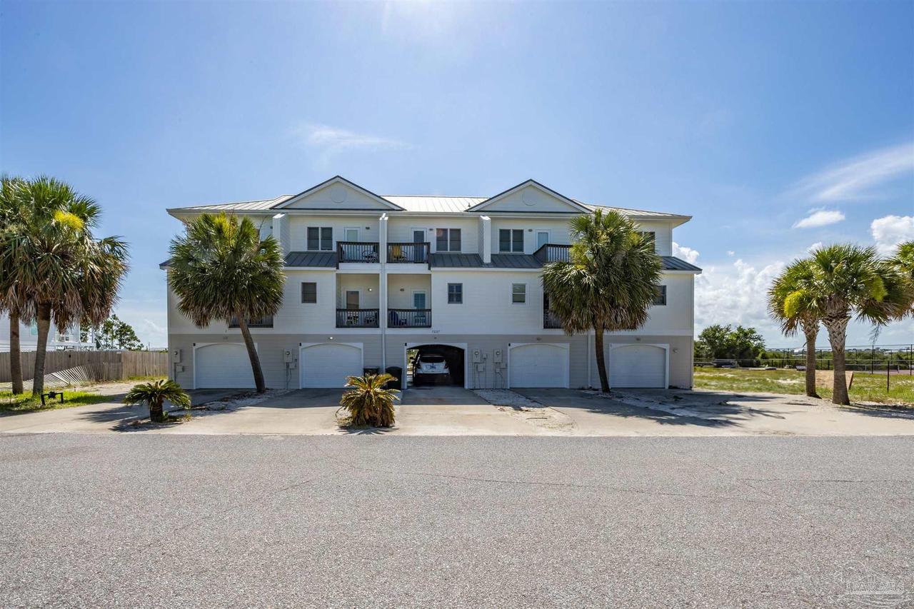 7227 Sharp Reef Rd # 4