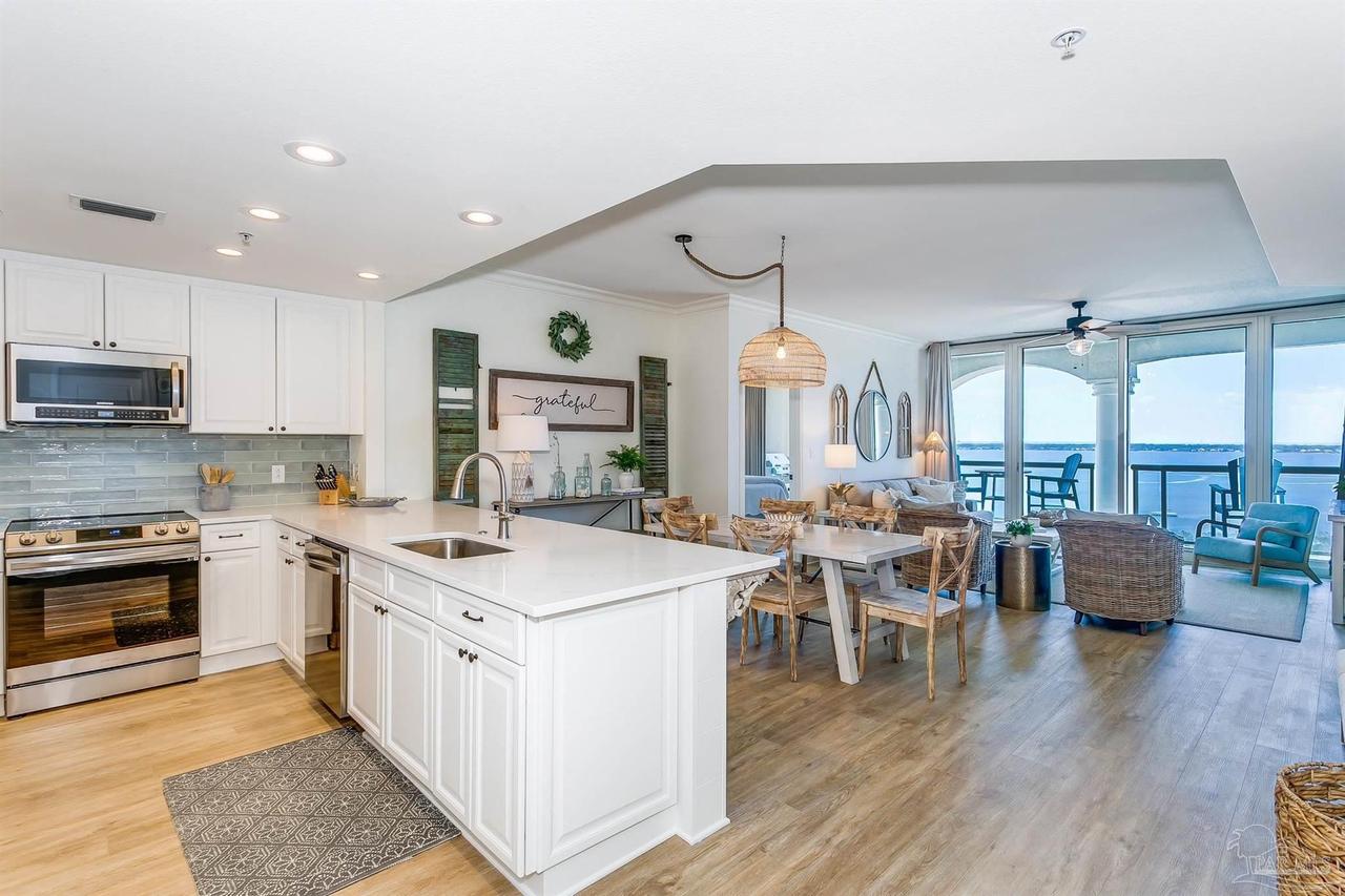 3 Portofino Dr # 1406