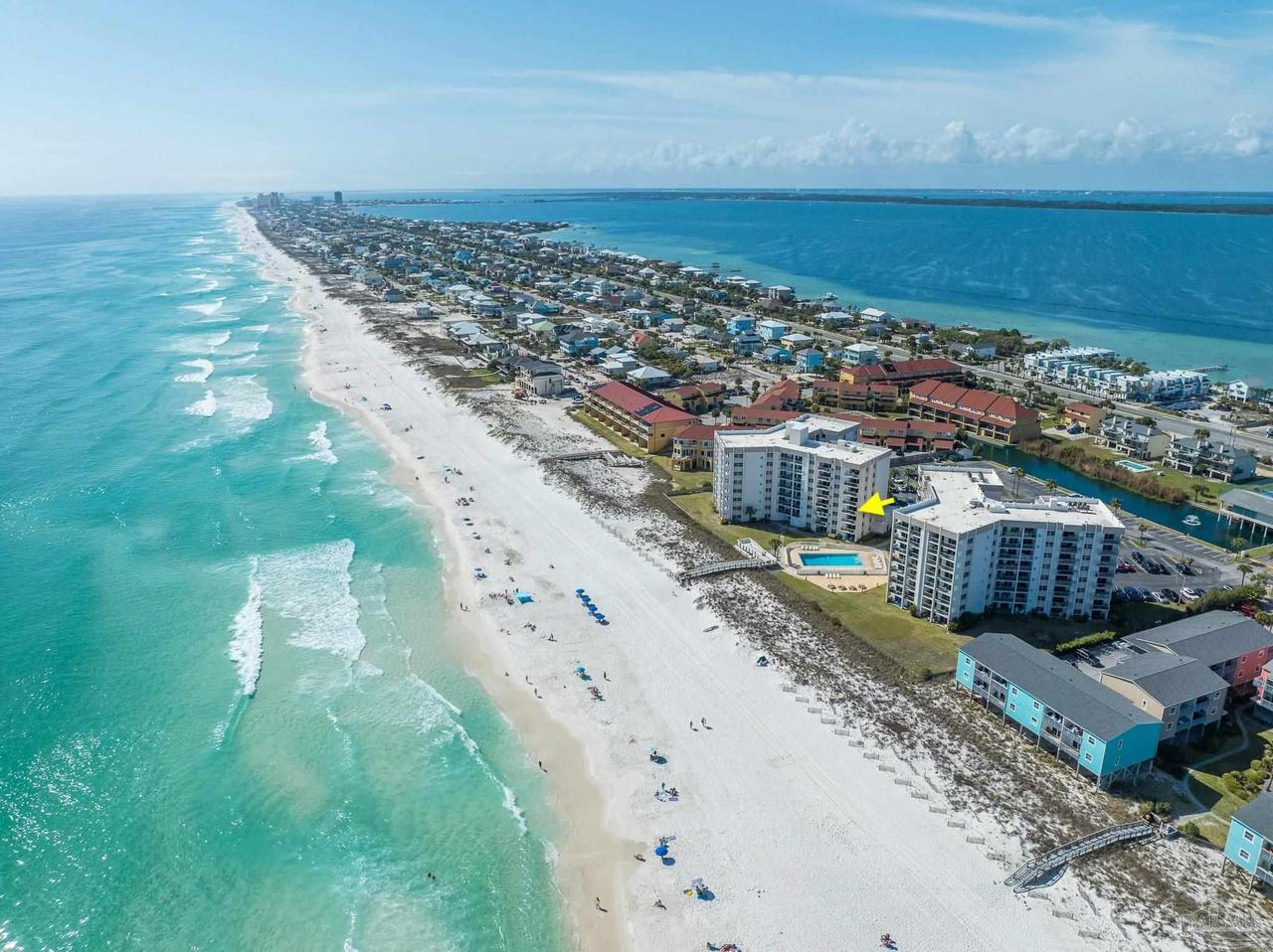 1600 Via Deluna Dr # 401B