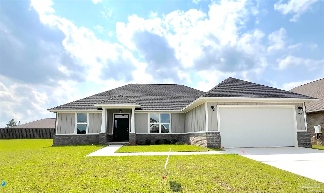 2305 Habersham Ln