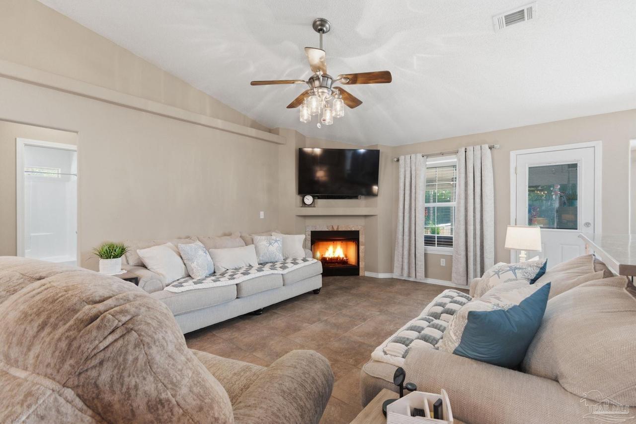 2746 Terry Cove Dr