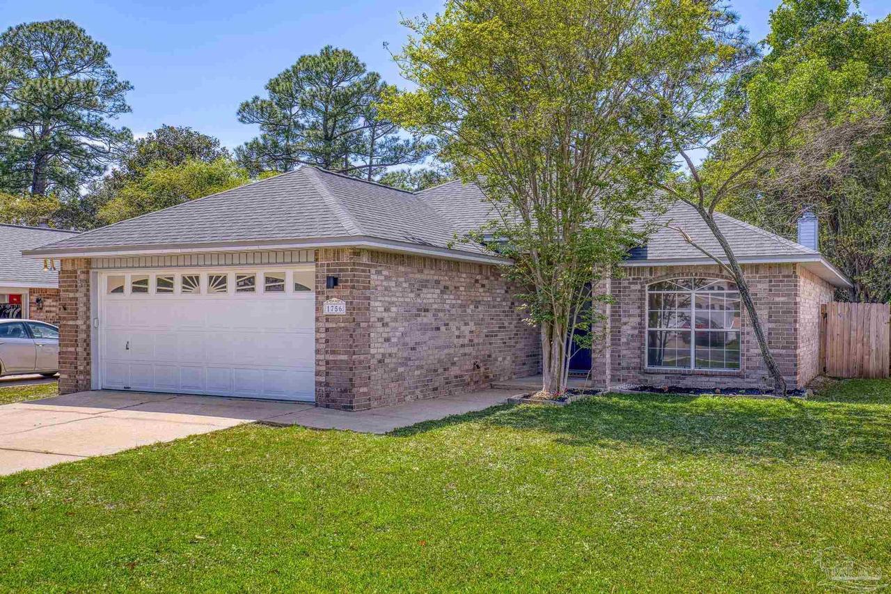 1756 Ivalea Cir