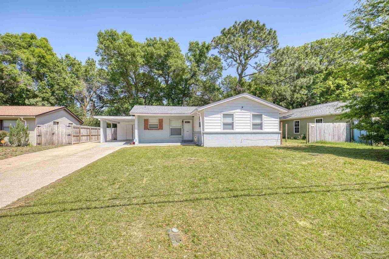 4516 Montclair Rd