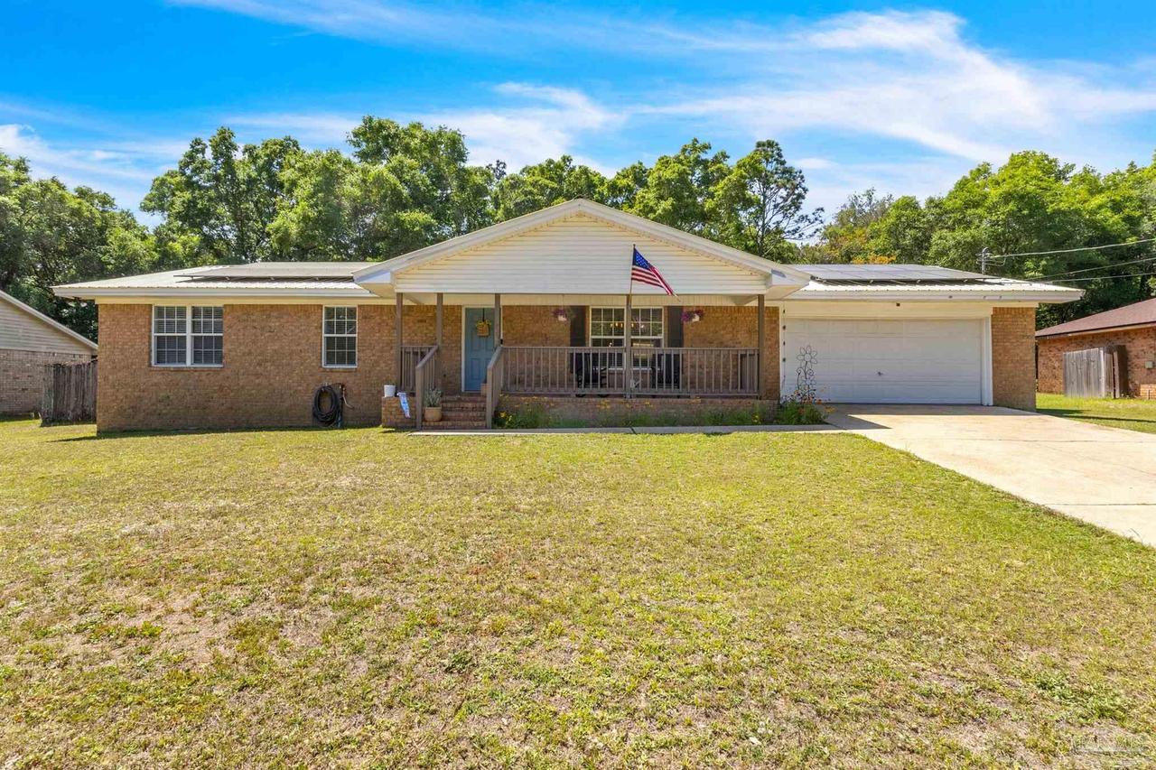 7093 Wymart Rd