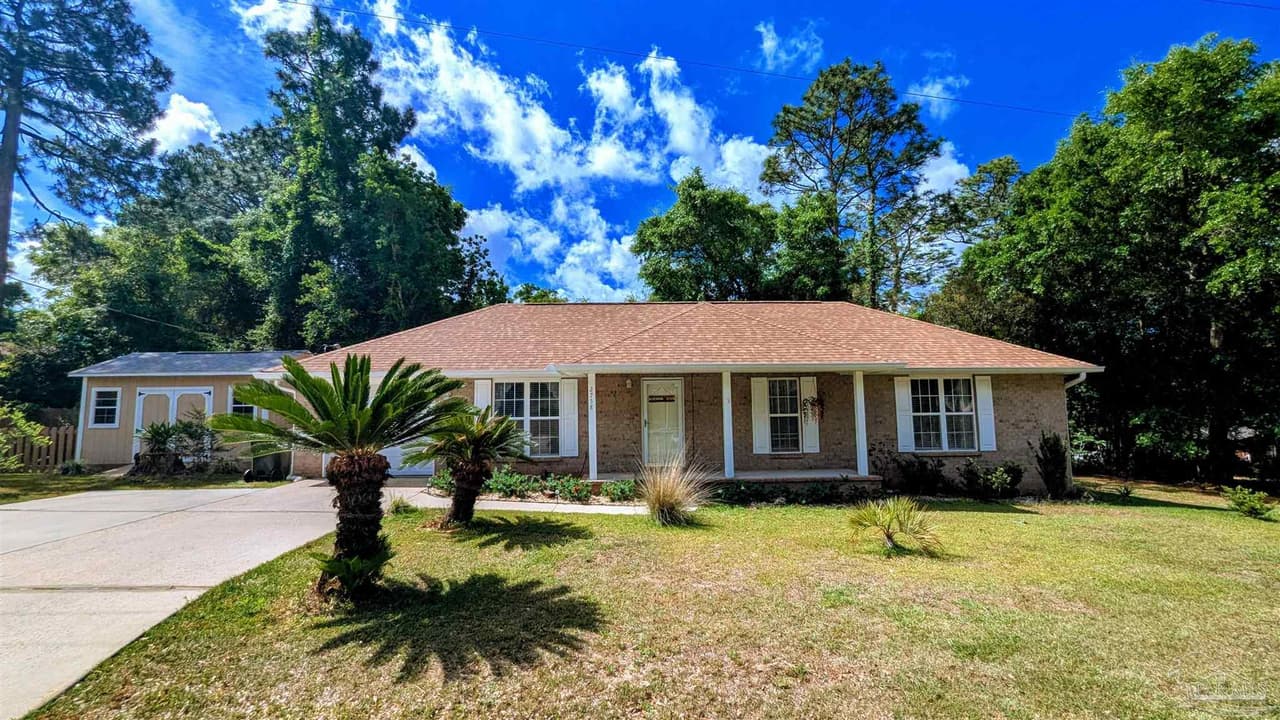 2758 Manuel Cir