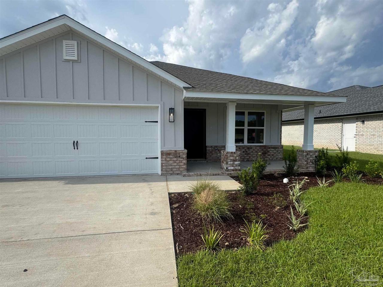 5286 Hidden Pines Cir