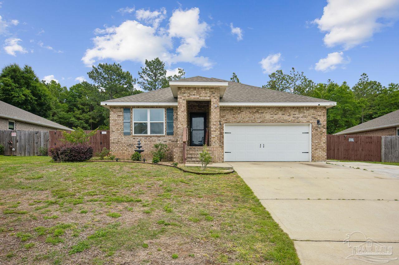 4656 Red Oak Dr