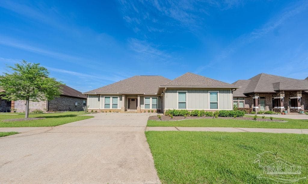 5928 Huntington Creek Blvd