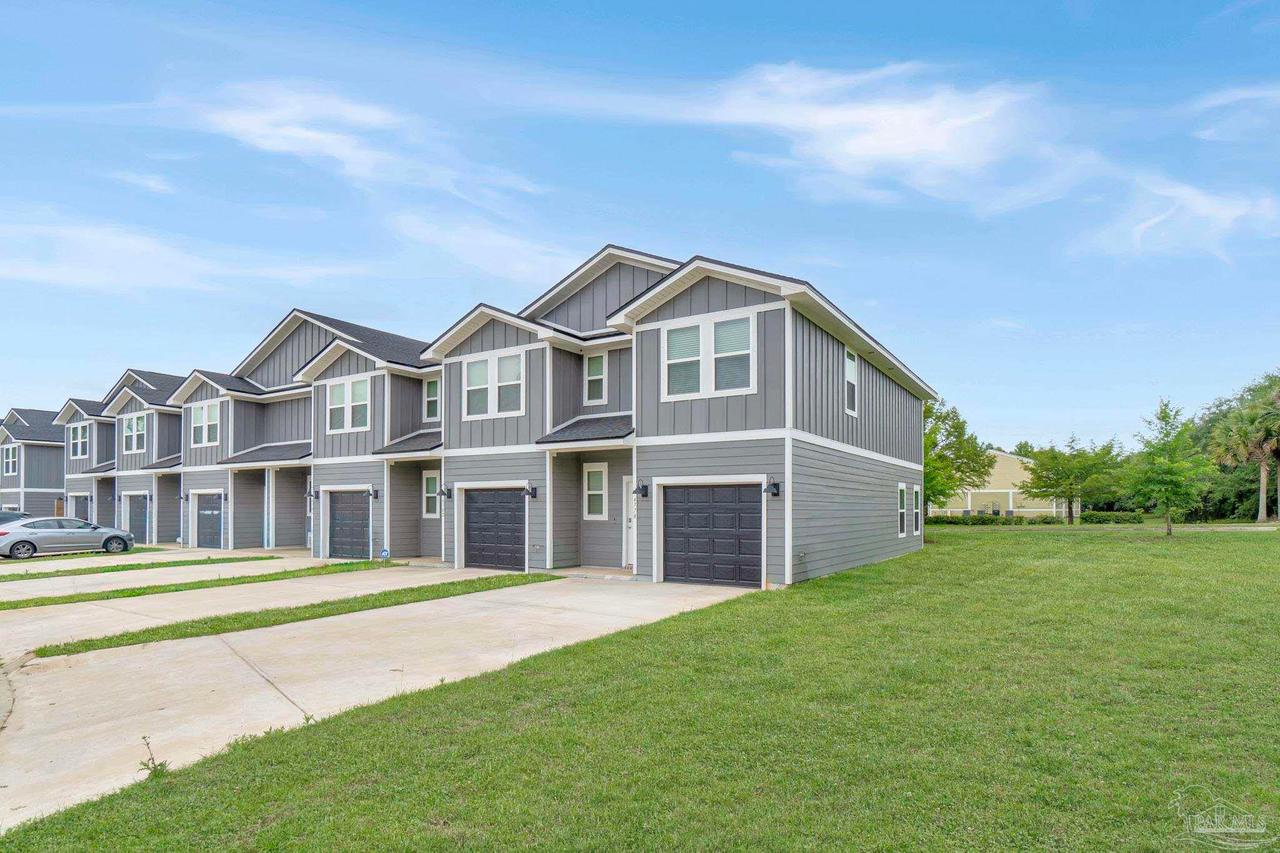 4778 Tenpence Cir