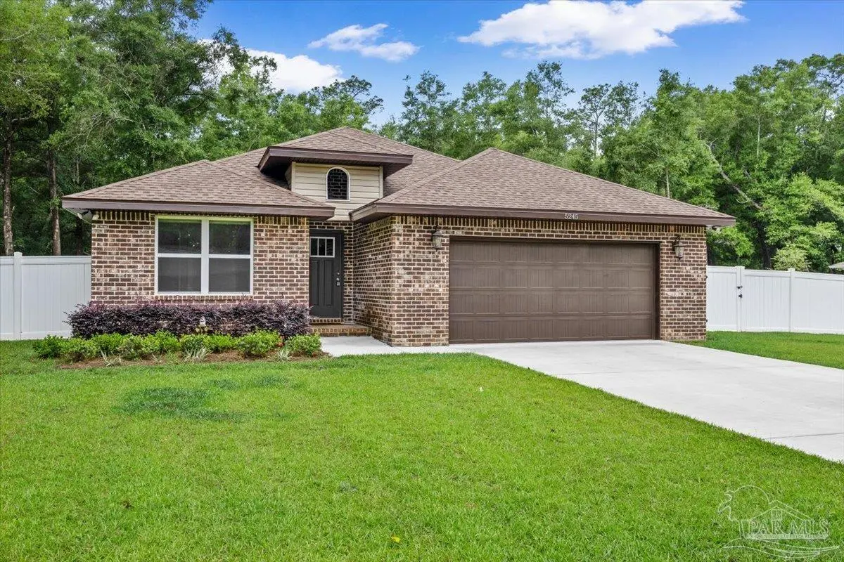 5245 Burt Ln