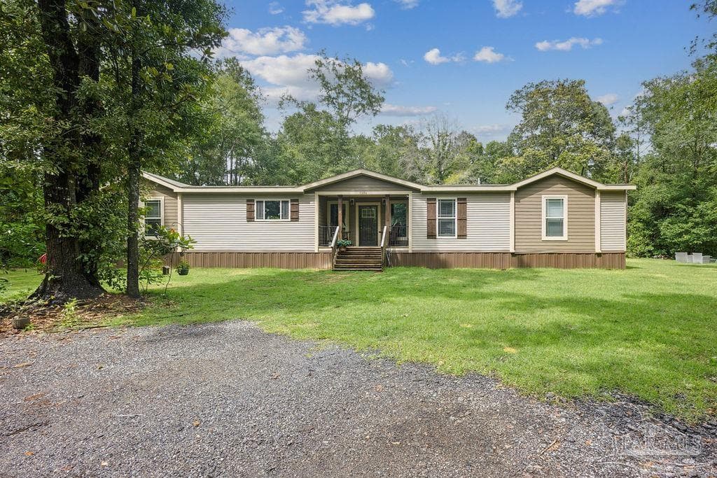 7394 Hwy 95a