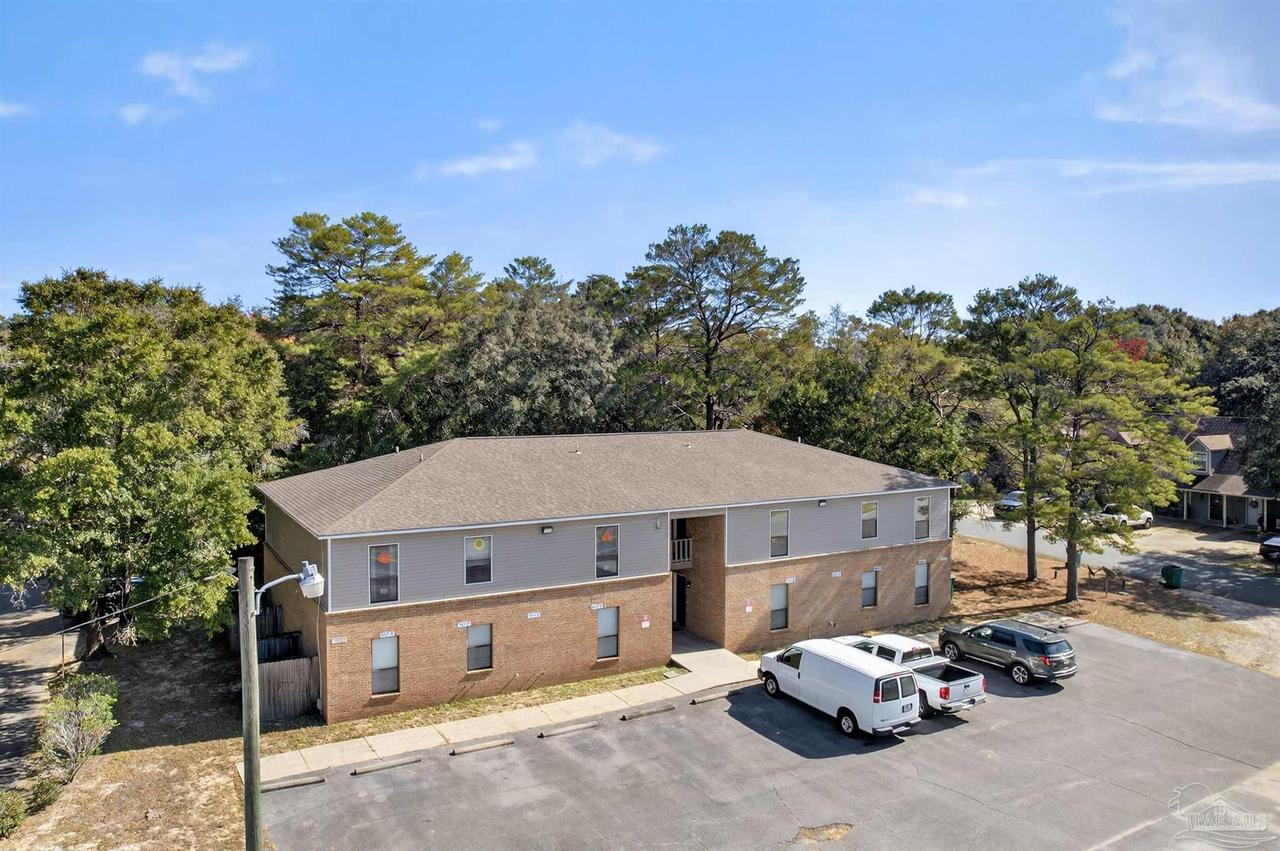 700 Palm Blvd # D