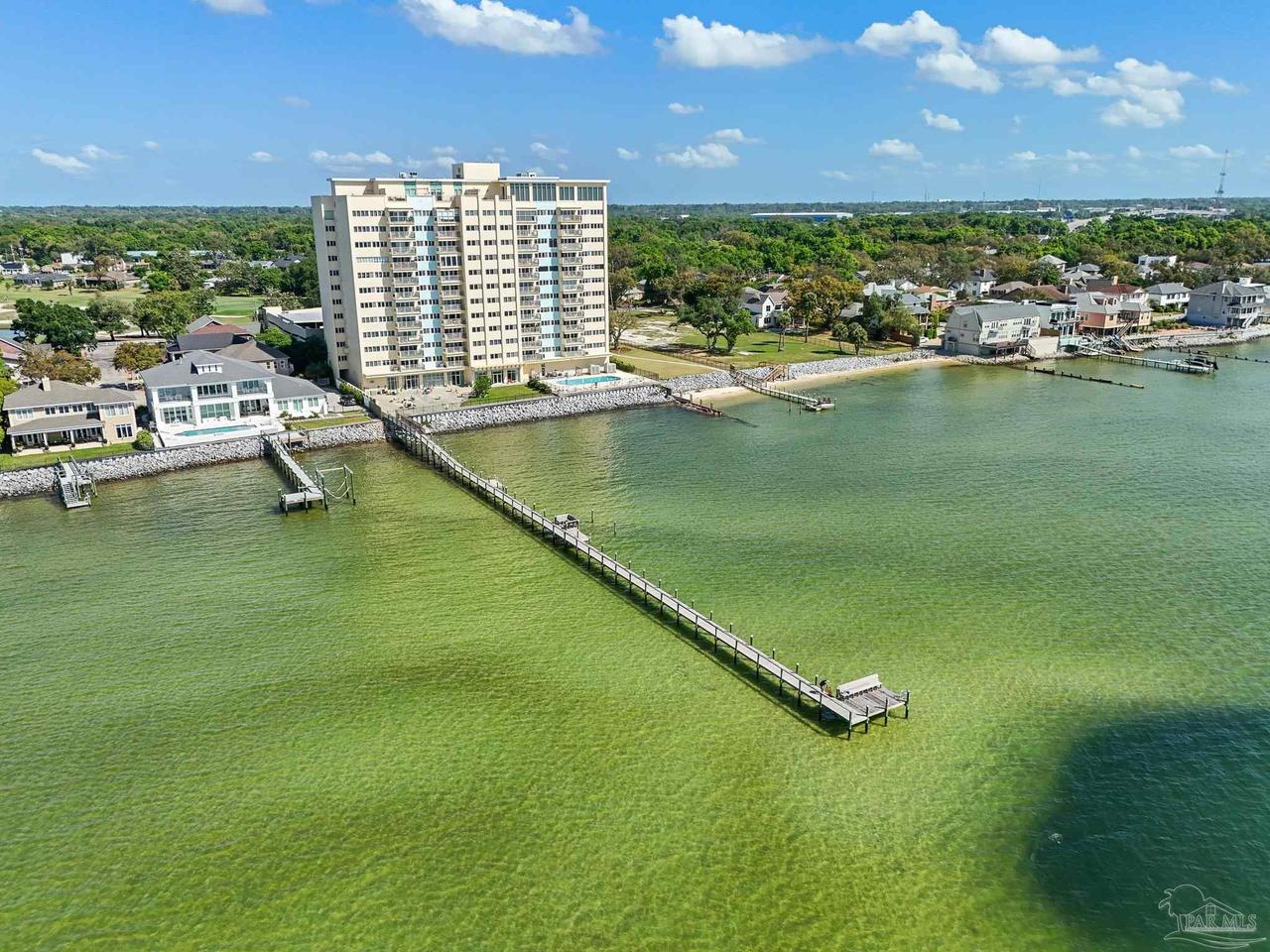 825 Bayshore Dr # 605