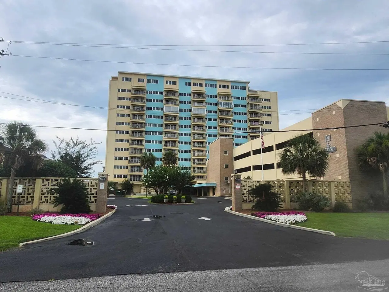 825 Bayshore Dr # 308