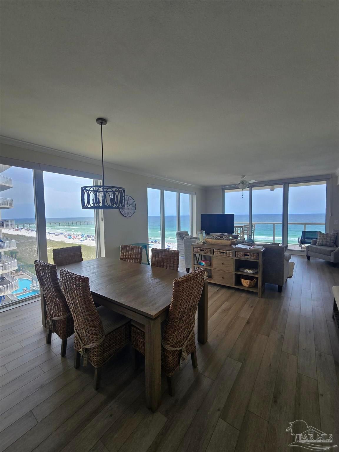 8477 Gulf Blvd # 601