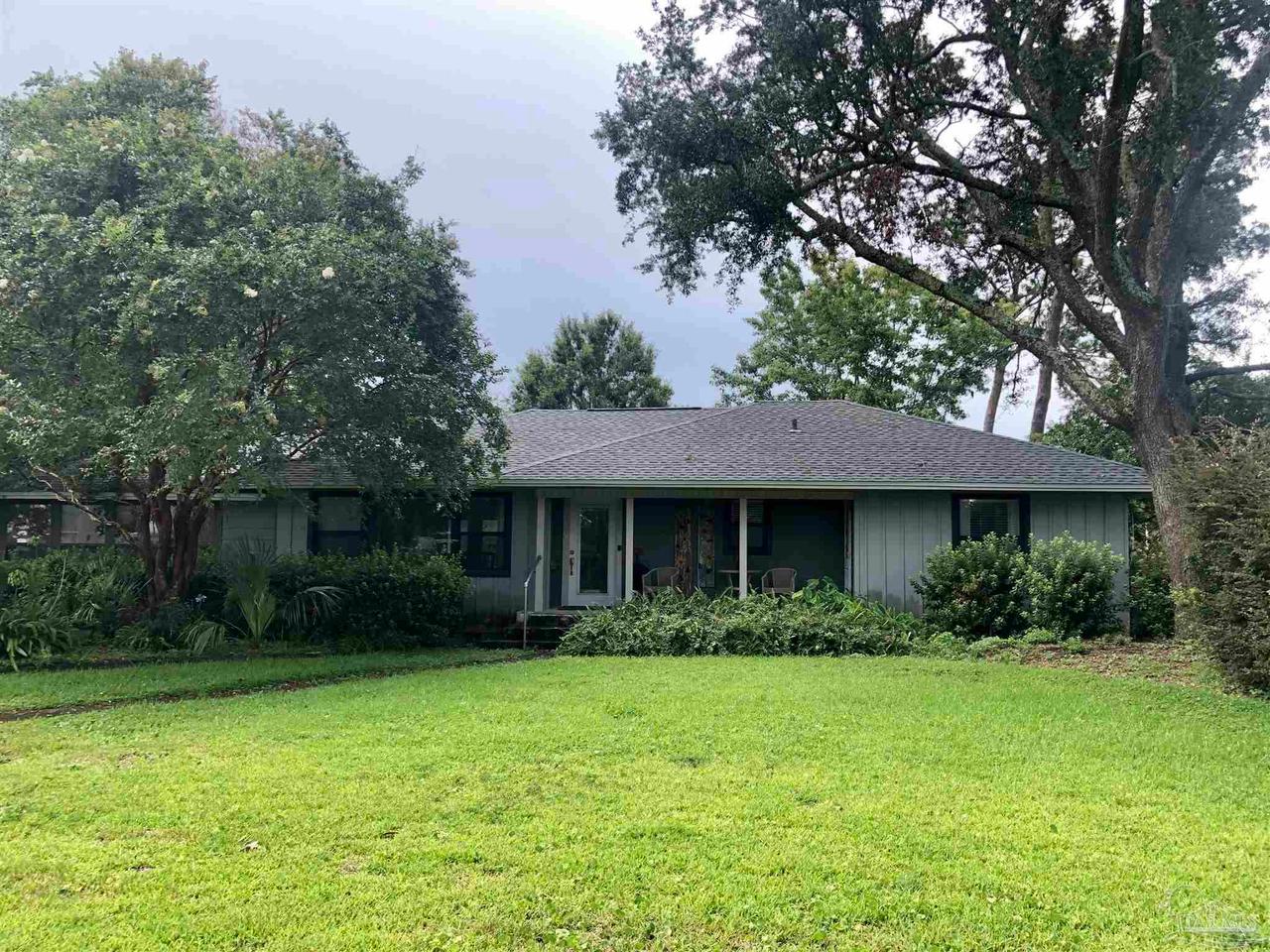 303 Interbay Ave