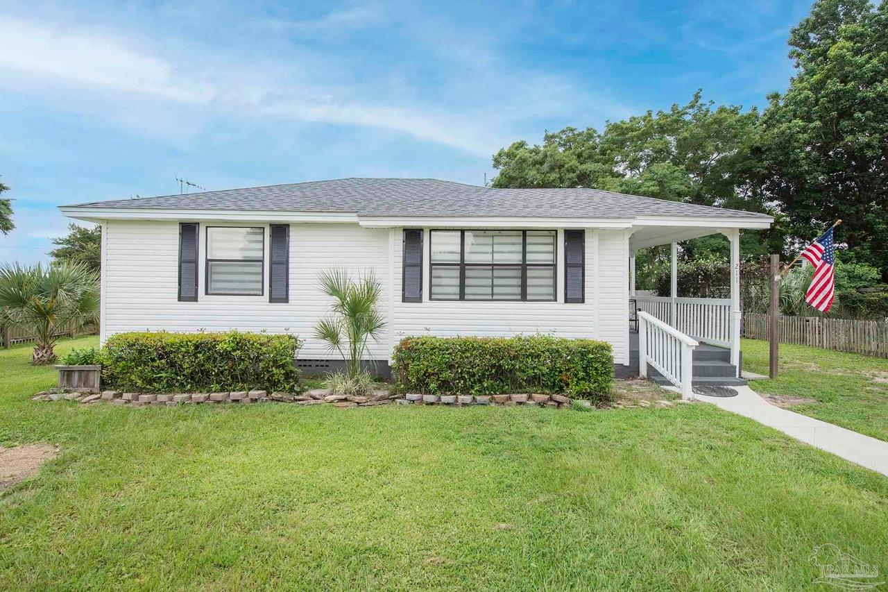 211 Berry Rd
