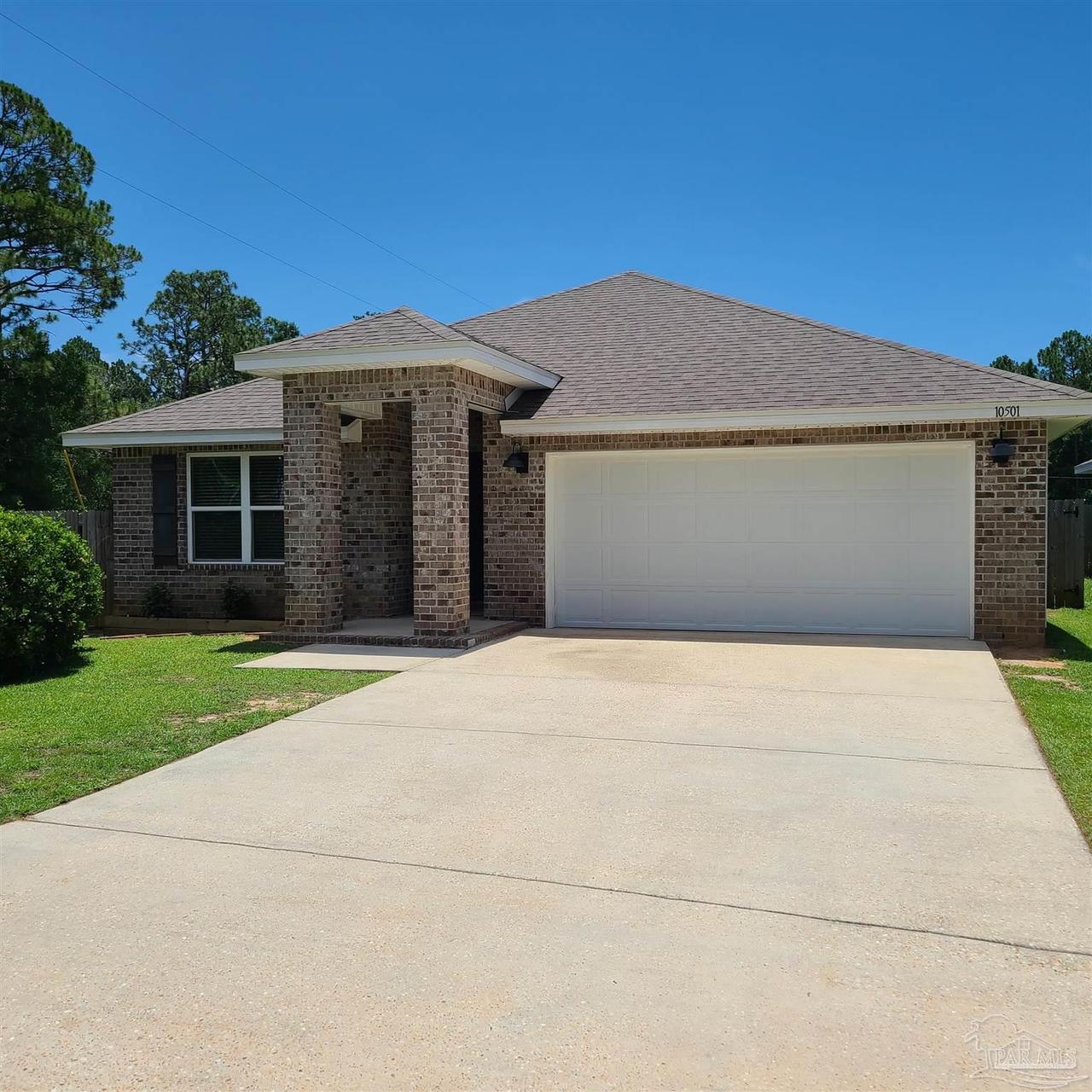 10501 Queens Gate Cir