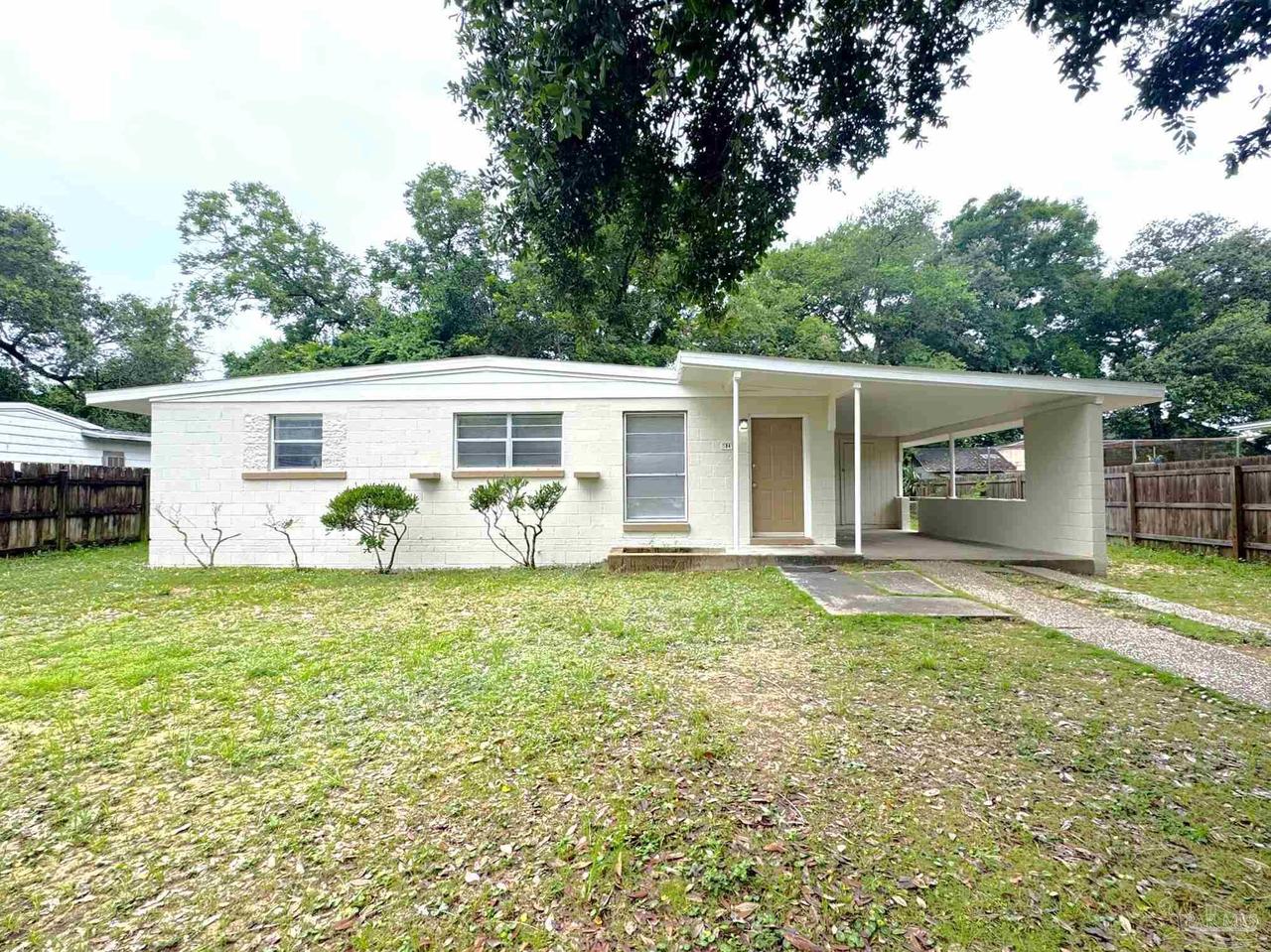104 Garfield Dr