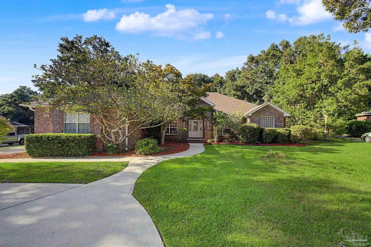 3020 Greystone Dr