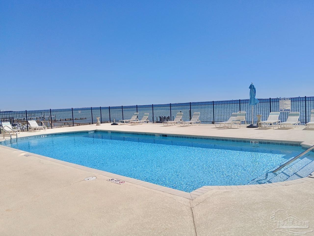 825 Bayshore Dr # 1002
