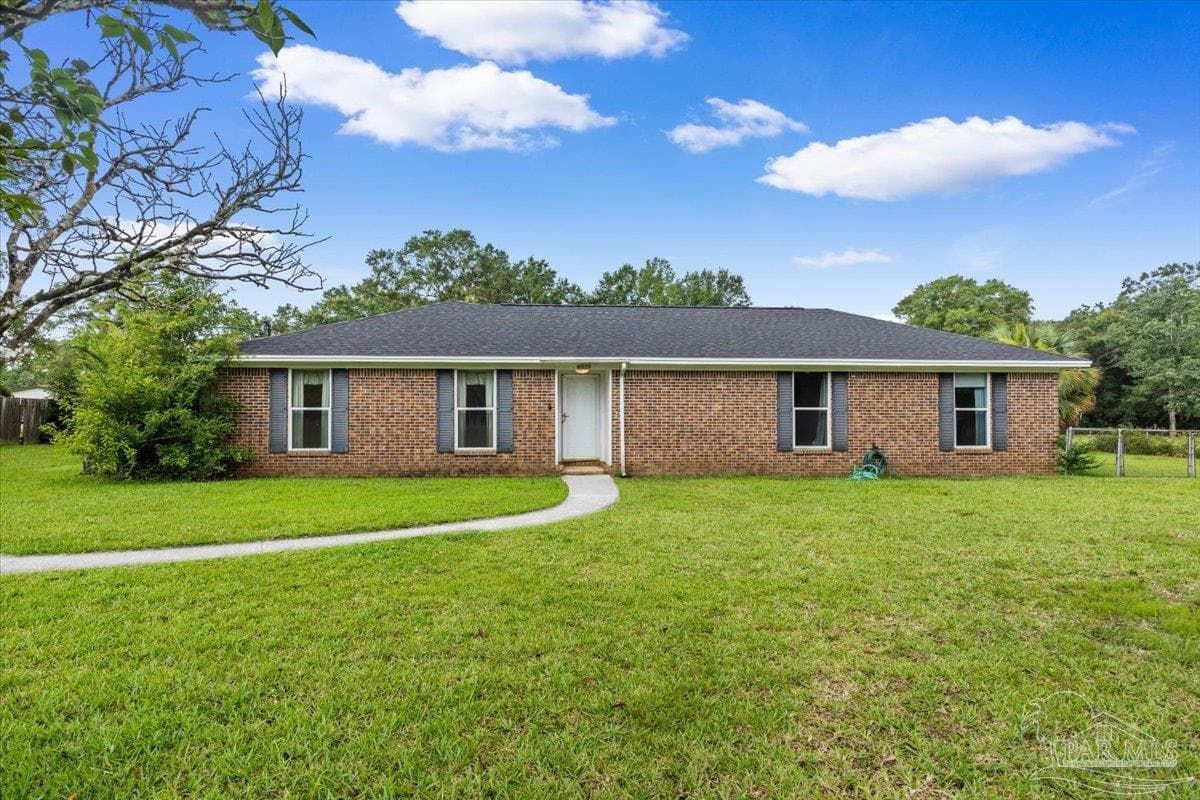 4819 Landmark Ln