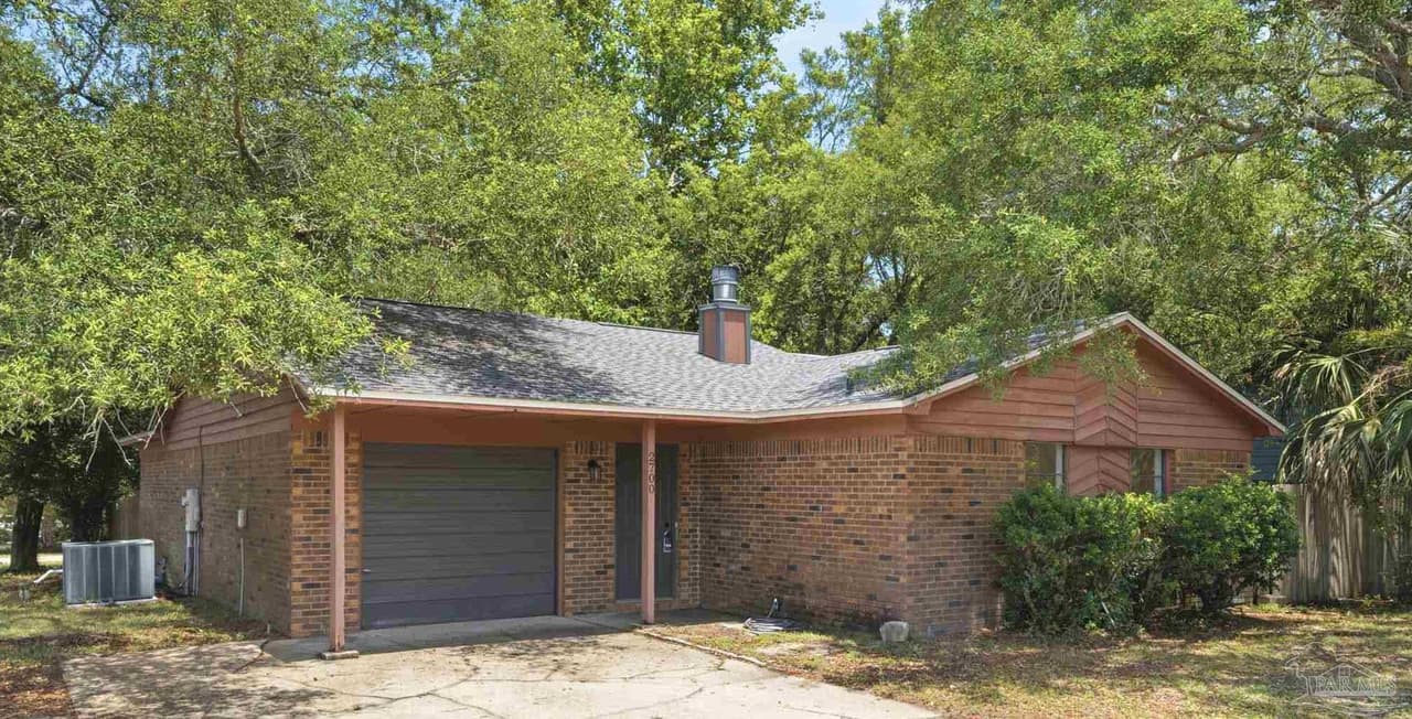 2700 Sanibel Pl