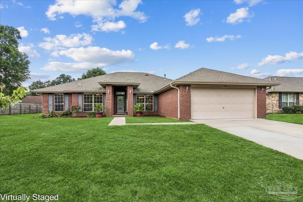 2036 Larkspur Cir