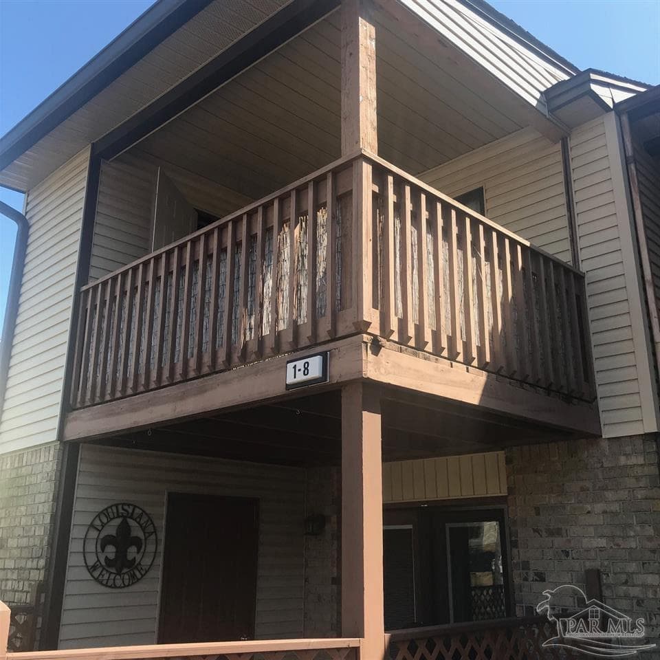 2300 Michigan Ave # 21