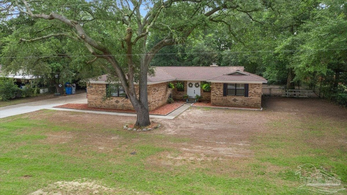 6020 Oakwood Dr