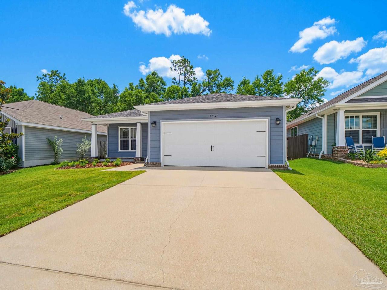 5757 Blackhorse Cir