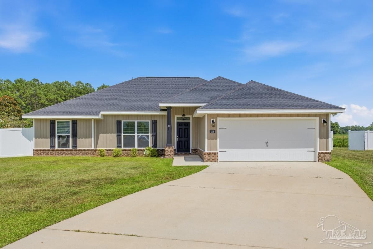 215 Saint Stephens Ct