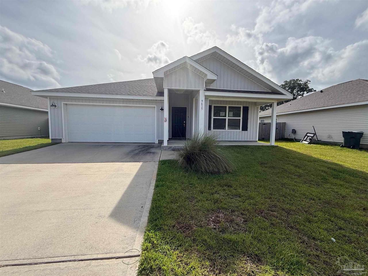 9615 Angel Oak Dr