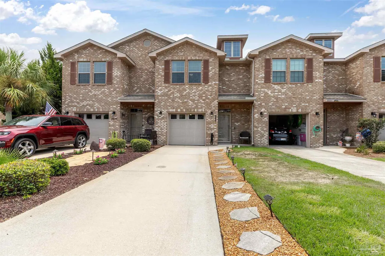 8887 White Ibis Way