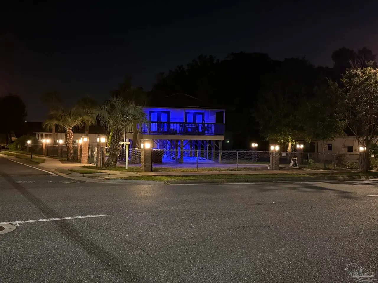 320 Mallory St