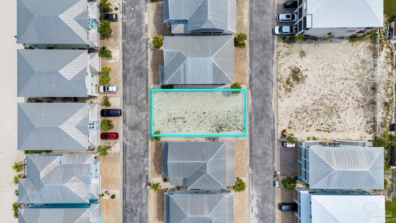 1483 Seaside Cir
