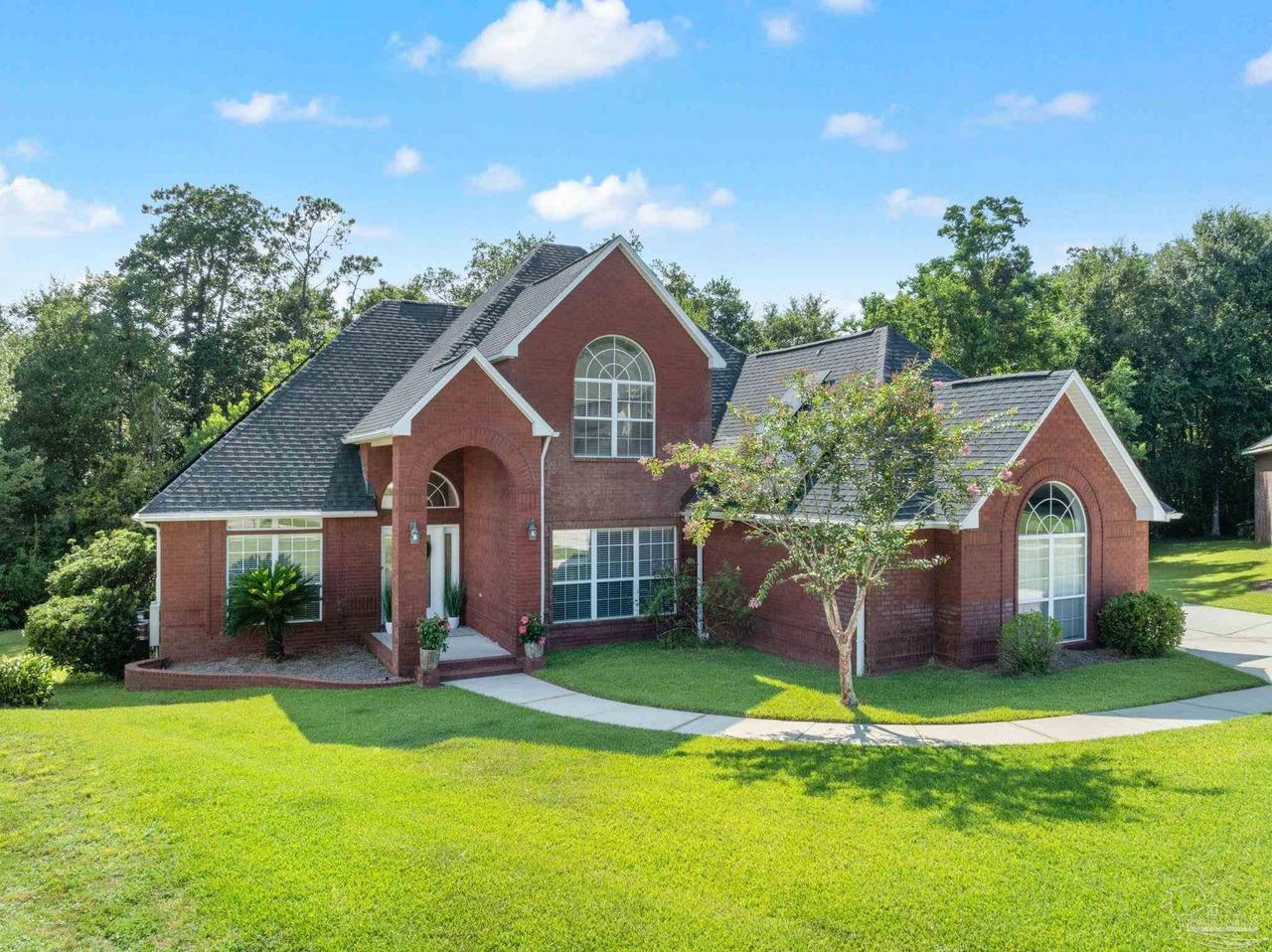 905 Caterpillar Ln