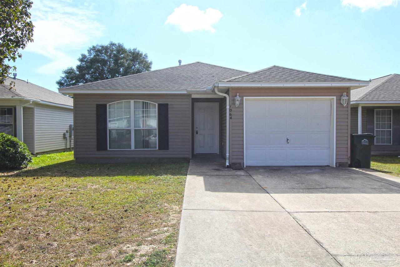 1064 Antigua Cir