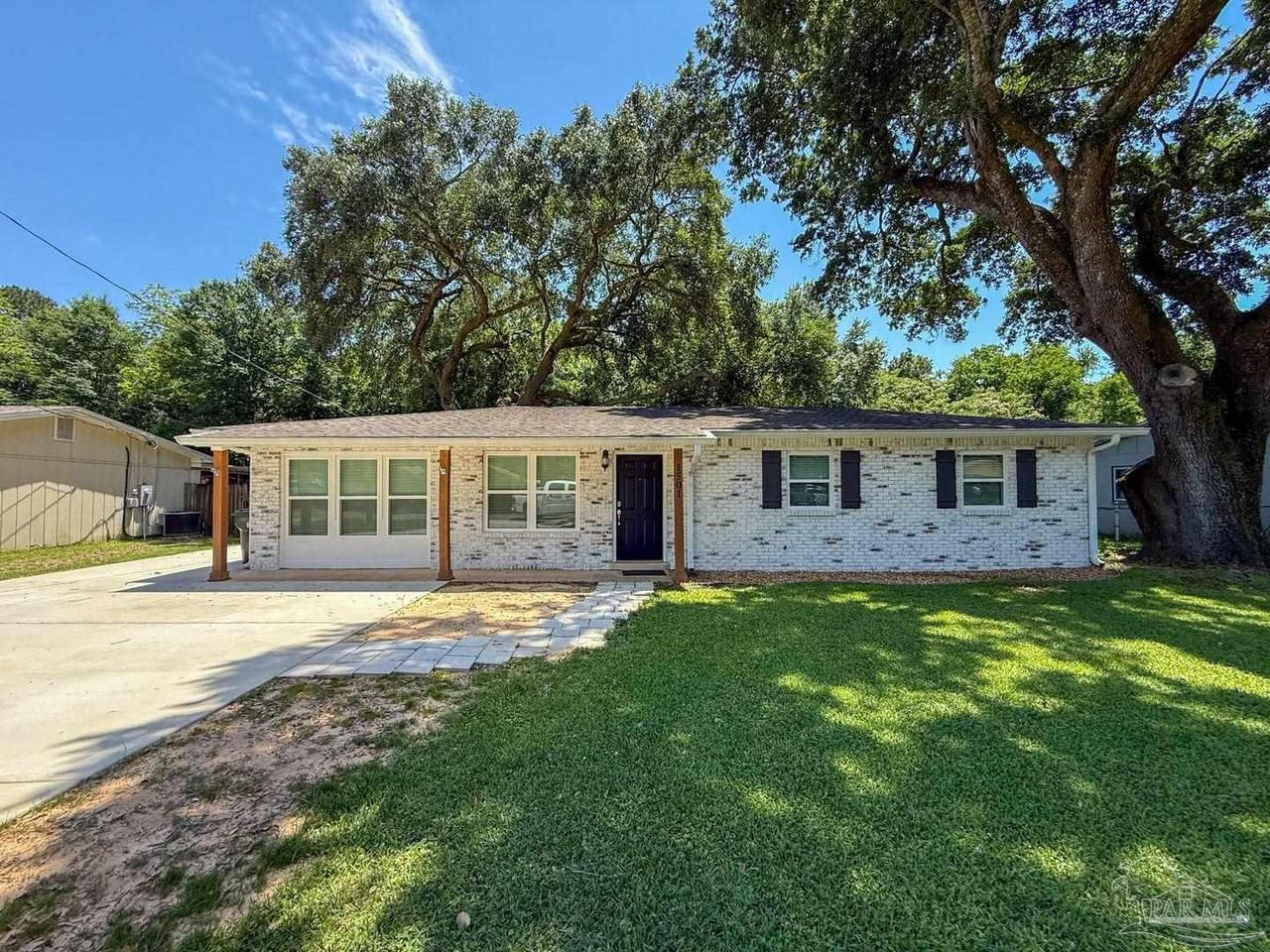 1501 Croquet Dr