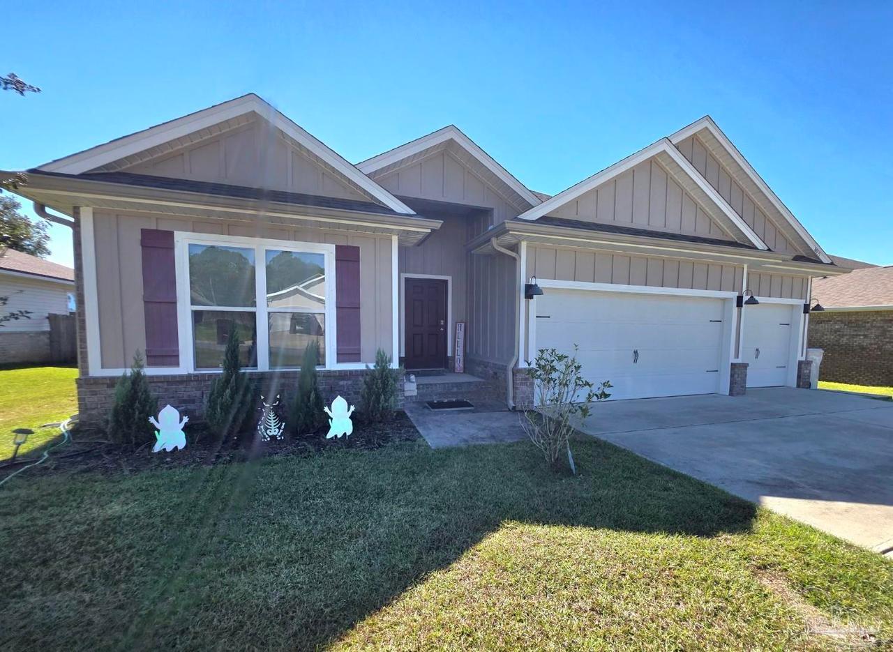 8055 Silver Maple Dr