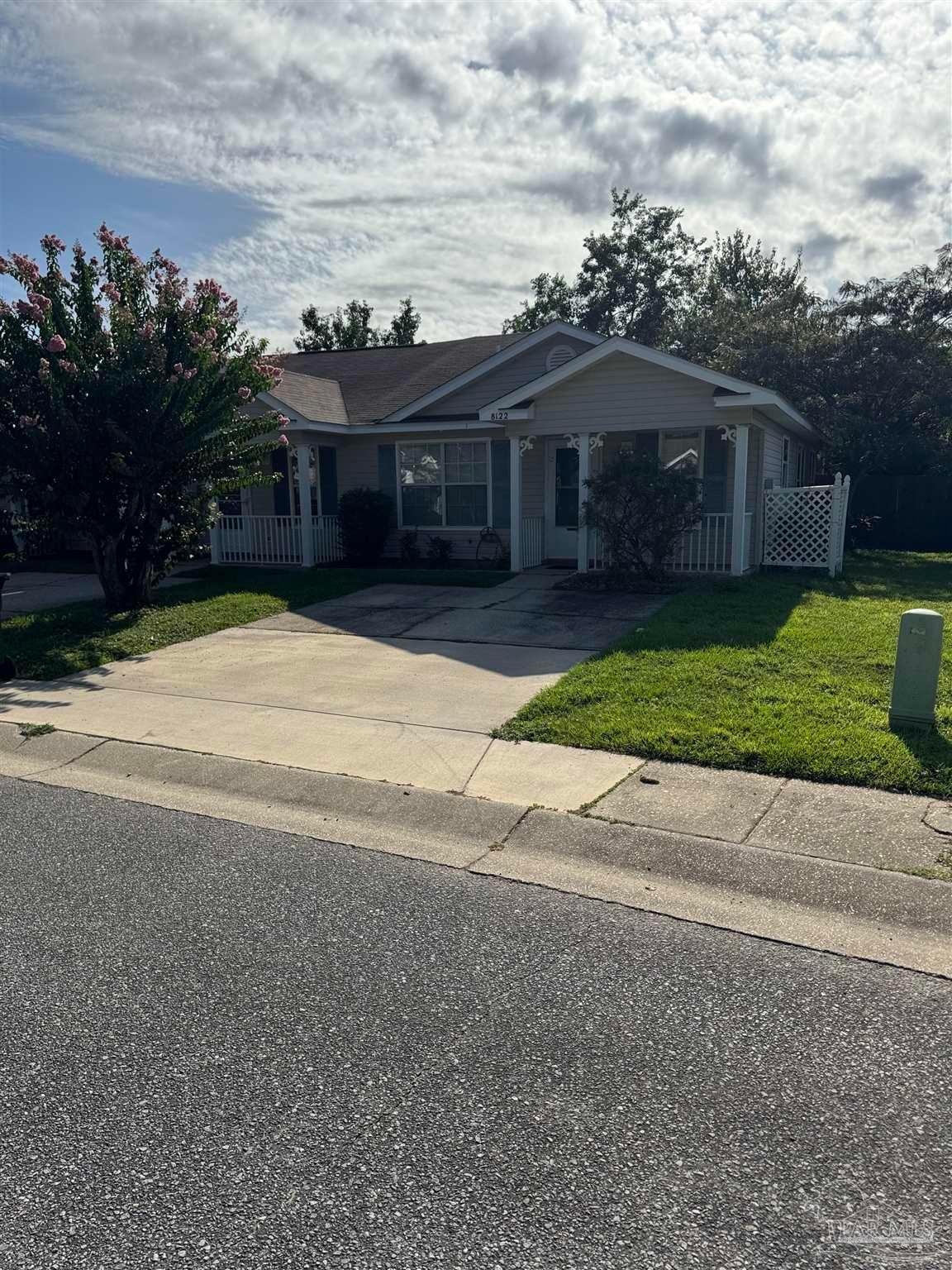 8122 Heirloom Dr